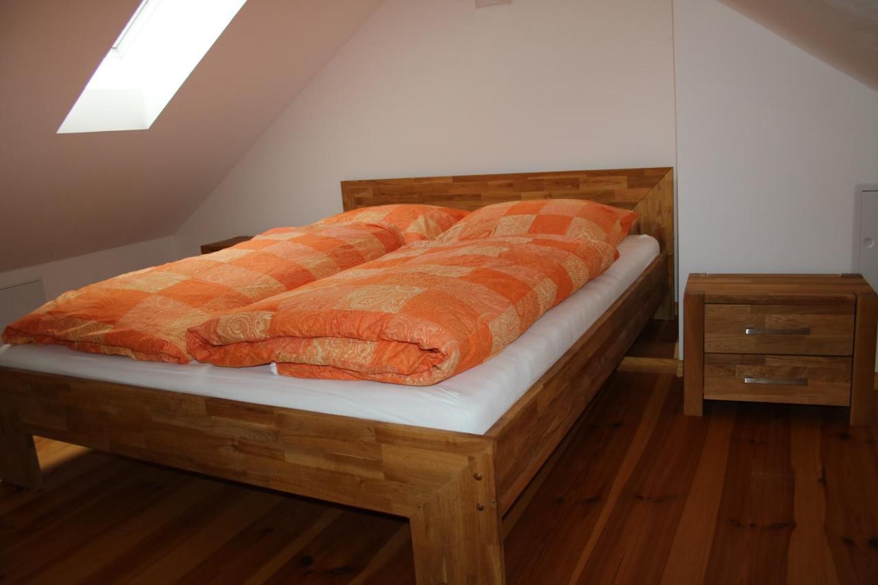 Ferienwohnung Am Weltnaturerbe Grumsin Ziehten エクステリア 写真